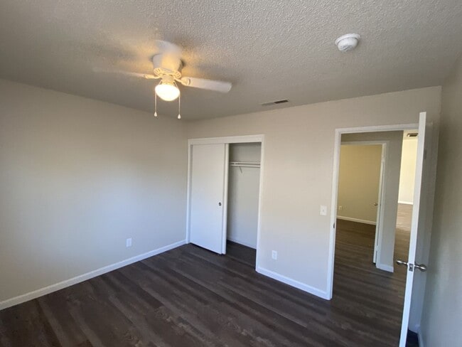 Building Photo - APPLY FOR THIS BEAUTIFUL HOME TODAY!