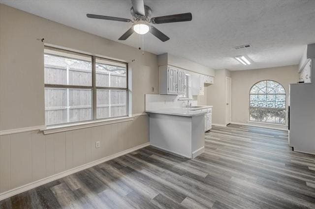 Building Photo - 2600 Plateau Dr