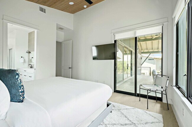 Building Photo - 2204 Escape Blvd.