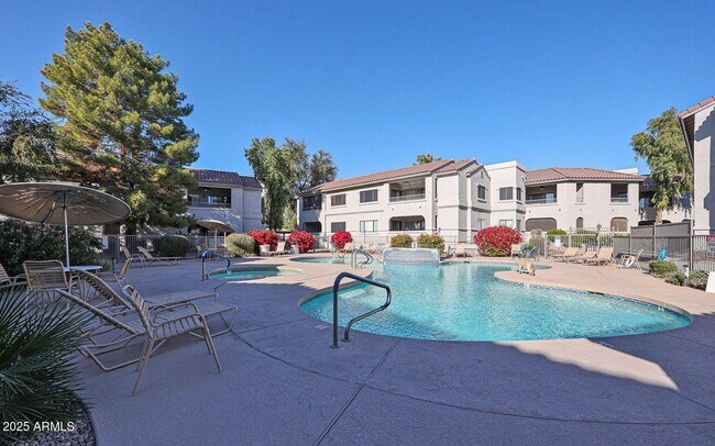 Building Photo - 9455 E Raintree Dr