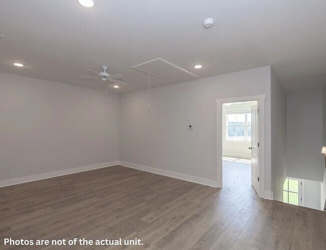 Building Photo - 2023 Rosemary Street