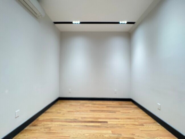 Unit 1 - 604 Palisade Ave