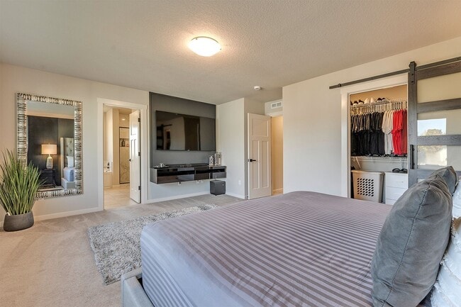 Building Photo - New 4 bedroom, 2.5 bath home in NW McMinnville