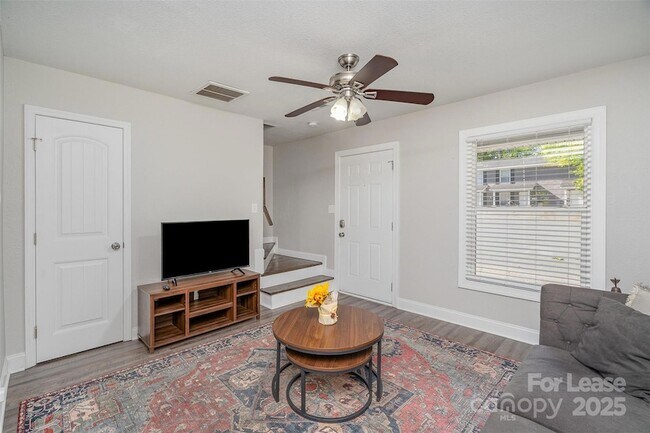 Building Photo - 1520 Seigle Ave