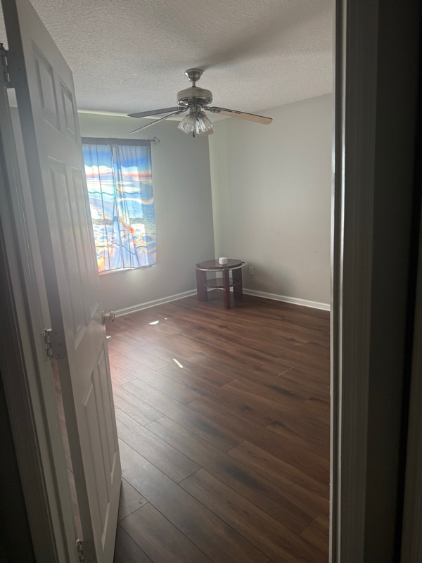 Building Photo - 1555 Harrier Dr