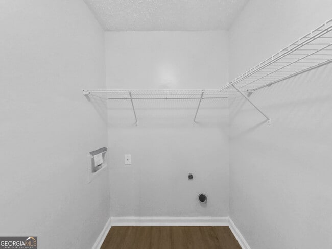 Building Photo - 3006 Ashland Ct SW