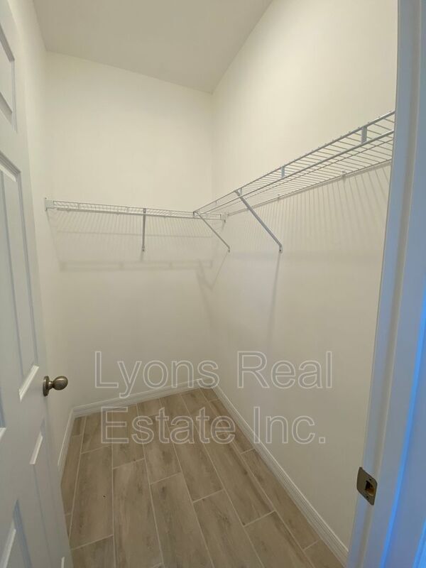 Building Photo - 13216 Keystone Blvd
