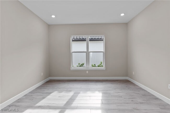 Building Photo - 15492 Rio Ponace Ct