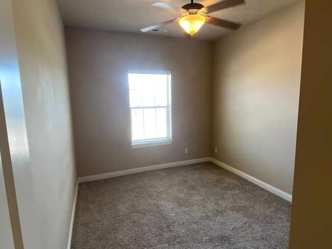 Building Photo - 2815 Northridge Pkwy