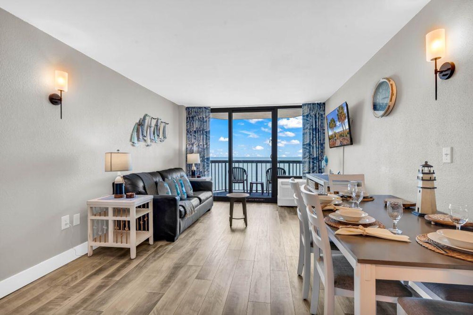 Building Photo - 2311 S Ocean Blvd