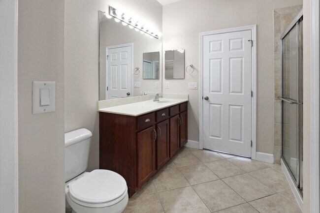 Building Photo - 8078 Moonstone Dr