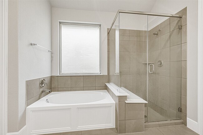 Building Photo - 430 Rita Blanca Dr