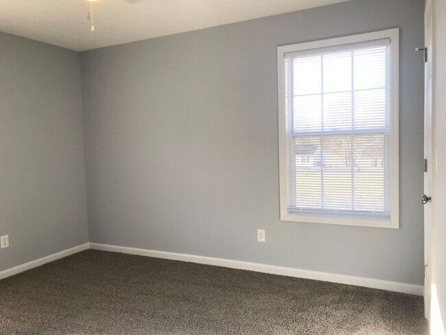 Building Photo - Charming 3 Bed 2 Bath Home In Columbia!