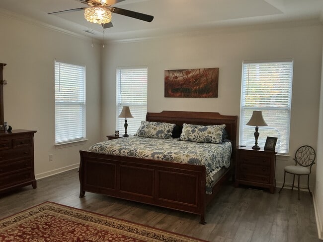 Building Photo - 291 North St