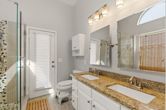 Building Photo - 4501 E Melinda Ln