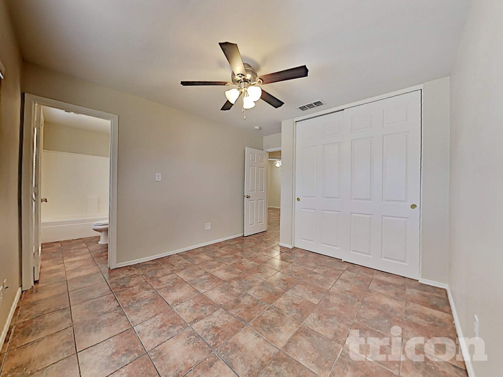 Building Photo - 11519 W Windrose Ave