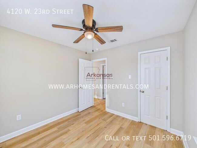 Building Photo - 4120 W 23rd St