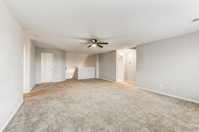 Building Photo - 4202 Parry Dr