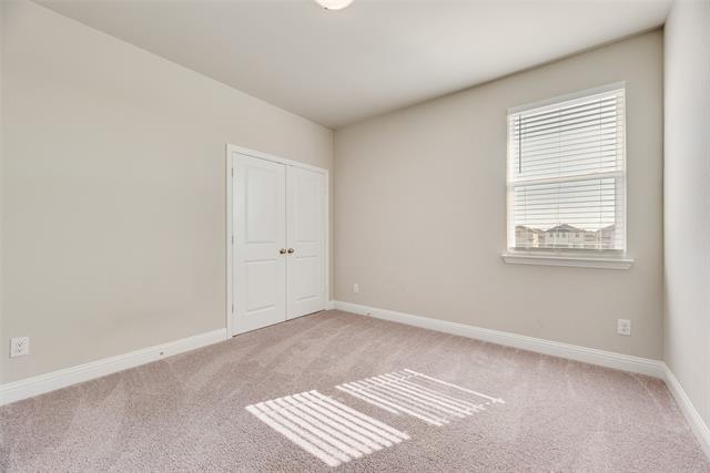 Building Photo - 1537 Vermillion St