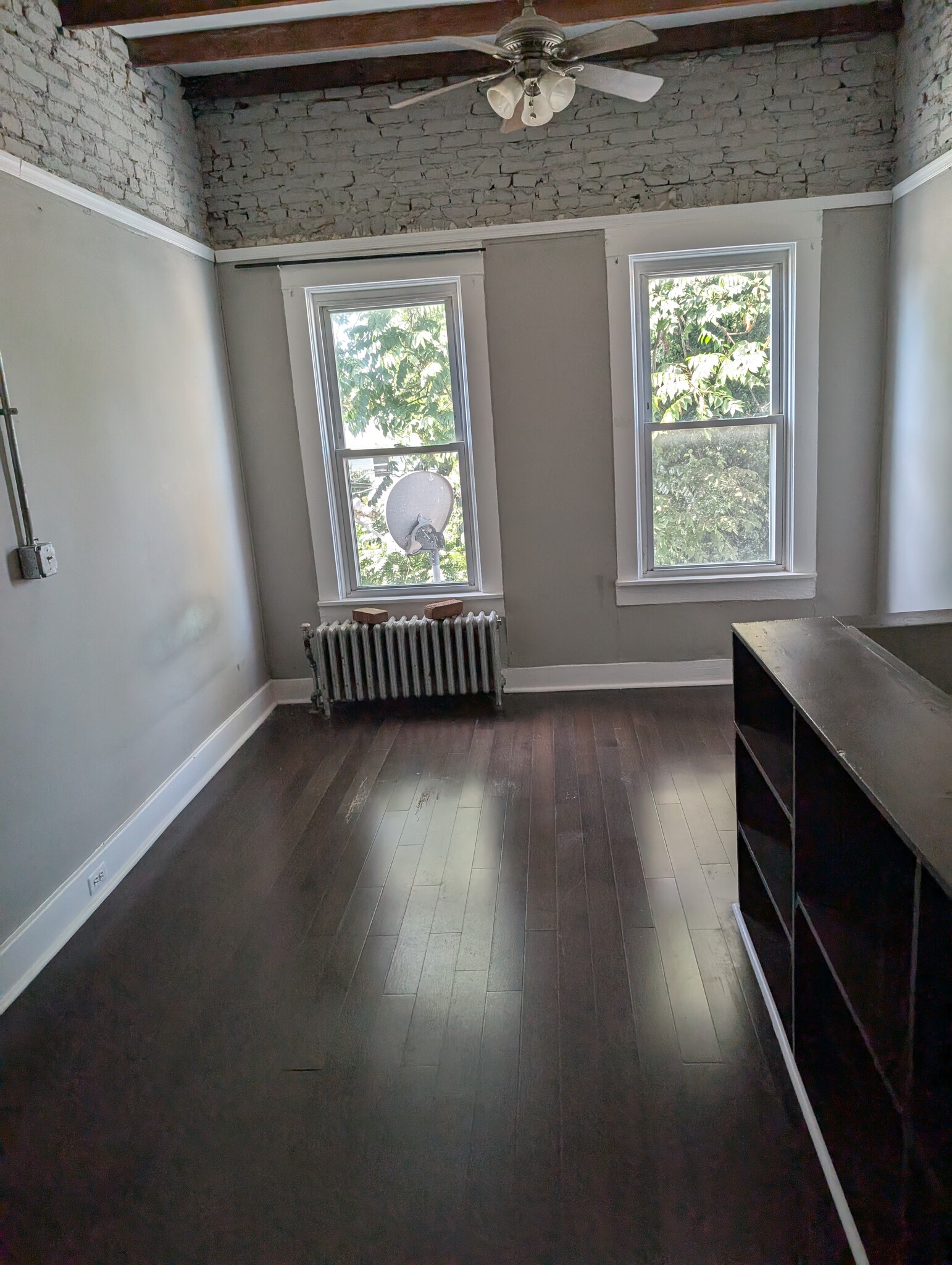 Building Photo - 3415 Pleasant Pl