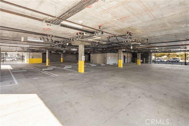 Building Photo - 11714 Archwood St