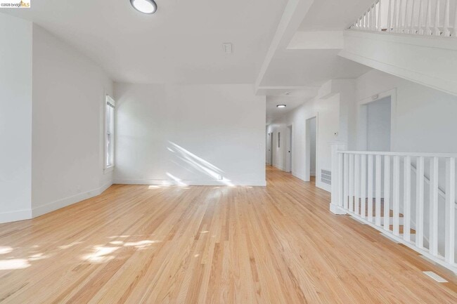 Building Photo - 1238 12th St