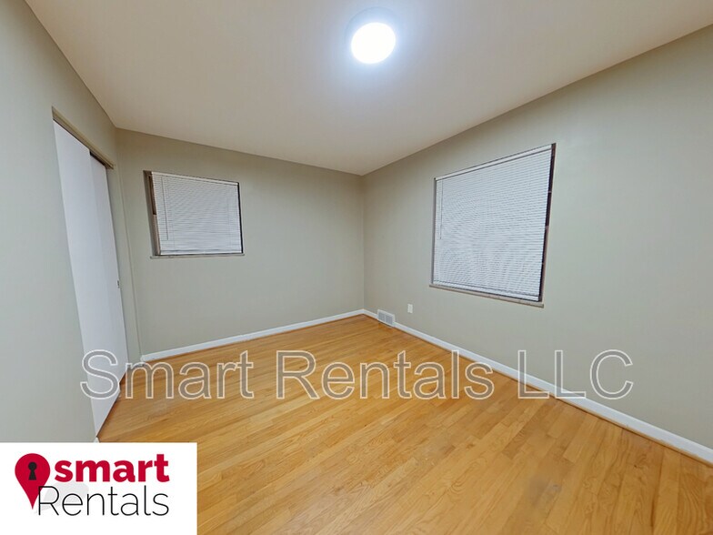 Building Photo - 6513 Laconia Dr
