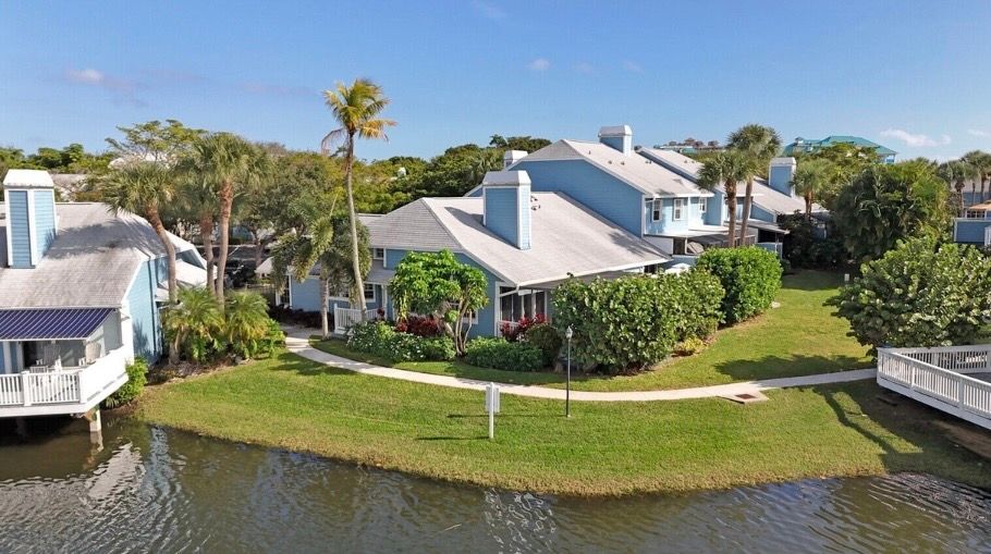Building Photo - 622 Ocean Dunes Cir