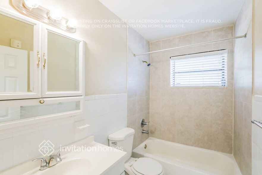 Building Photo - 3051 NW 186th Terrace