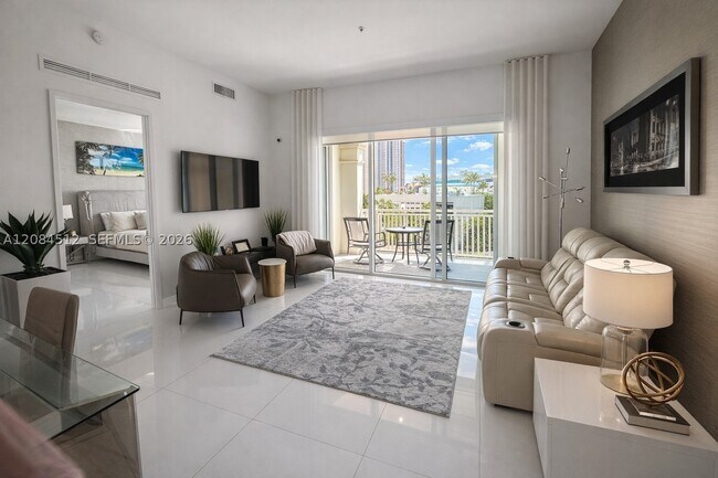 Building Photo - 250 Sunny Isles Blvd
