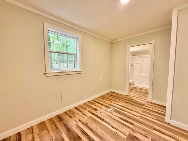 Building Photo - 6233 Steffner Cir