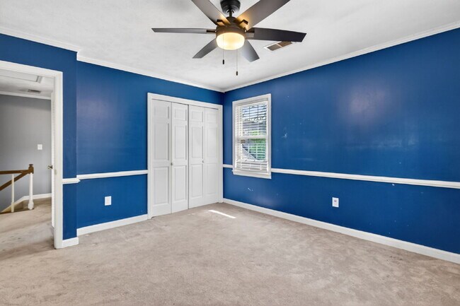 Building Photo - 636 N Wilkinson Dr