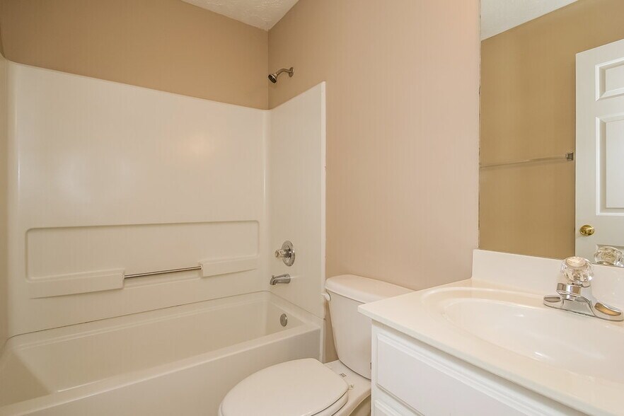 Building Photo - 22 Tillbrook Trail