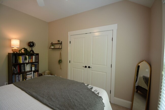 Building Photo - Cozy 3 Bedroom, 2 Bath, Fenced in Backyard in the Neighborhoods of Holly Ridge