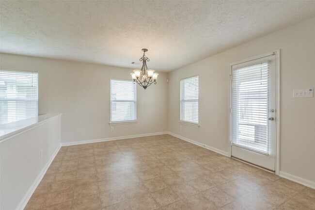 Building Photo - 7934 Blue Wahoo Ln