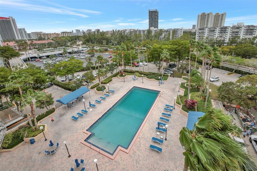 Building Photo - 500 Three Islands Blvd