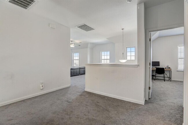Building Photo - 308 Monteforte Rd