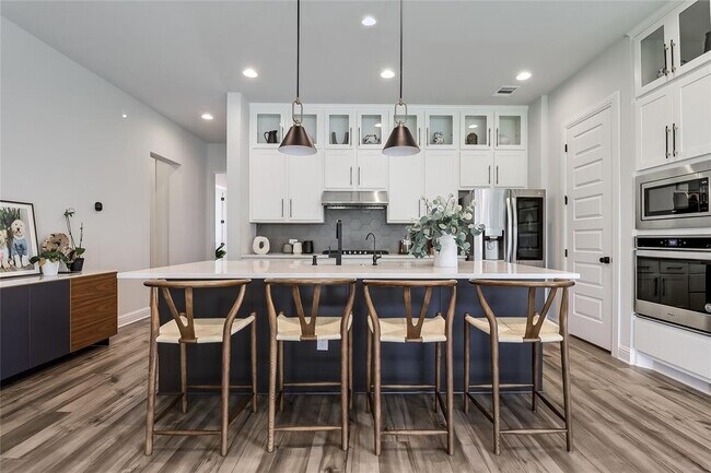Building Photo - 2613 Longhorn Ranch Ct