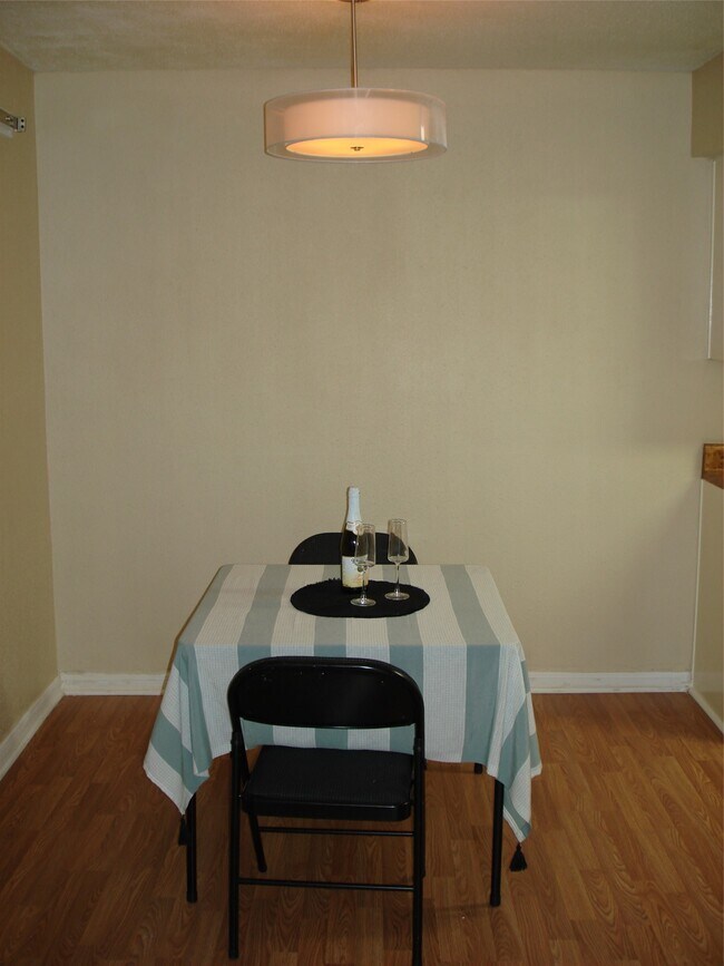 Building Photo - 12955 Woodforest Blvd