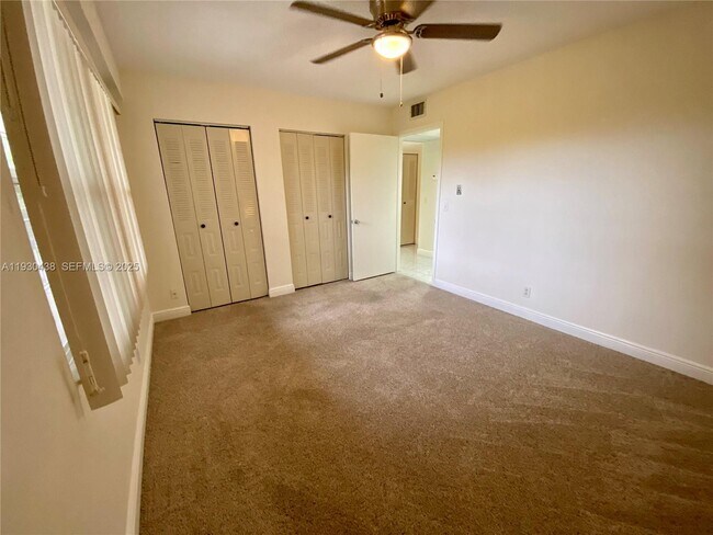 Building Photo - 12850 SW 4th Ct