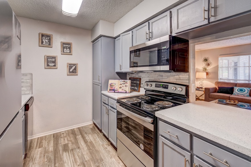 Marabella Apartments 6003 Old Bullard Rd Tyler TX 75703 Apartment