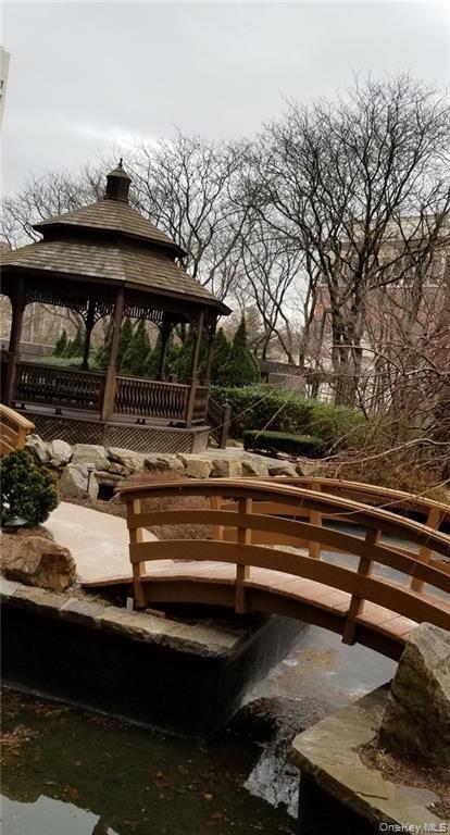 Building Photo - 4 Martine Ave