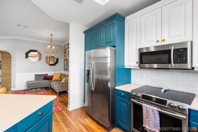 Building Photo - 460 Ocean Ridge Wy