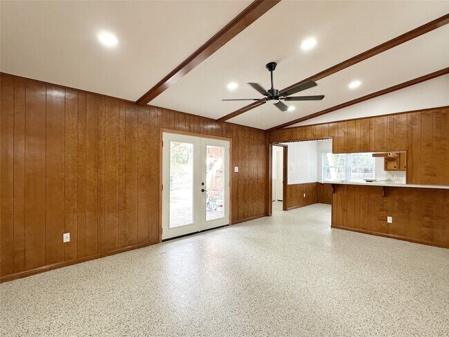 Building Photo - 24342 Webb St