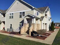 Building Photo - Now leasing for August!