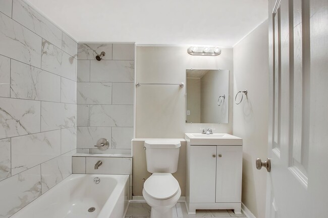 Building Photo - 8596 Timber Lane Dr