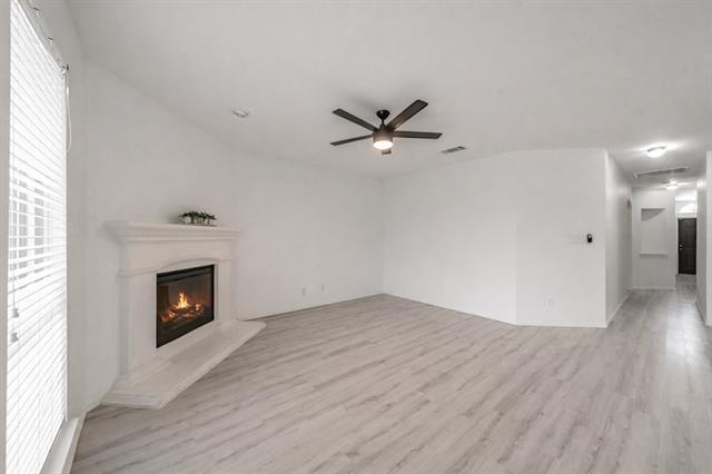 Building Photo - 3232 Florian Ln