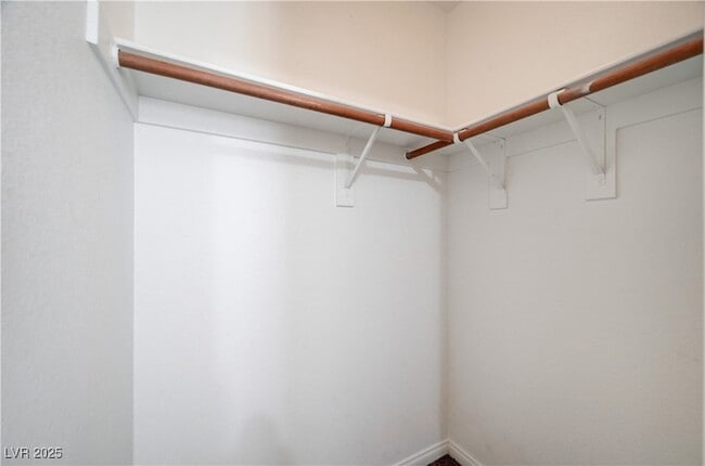 Building Photo - 5716 Breezy Wind Ct