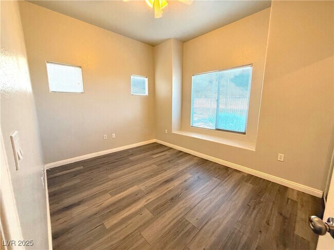 Building Photo - 8985 S Durango Dr