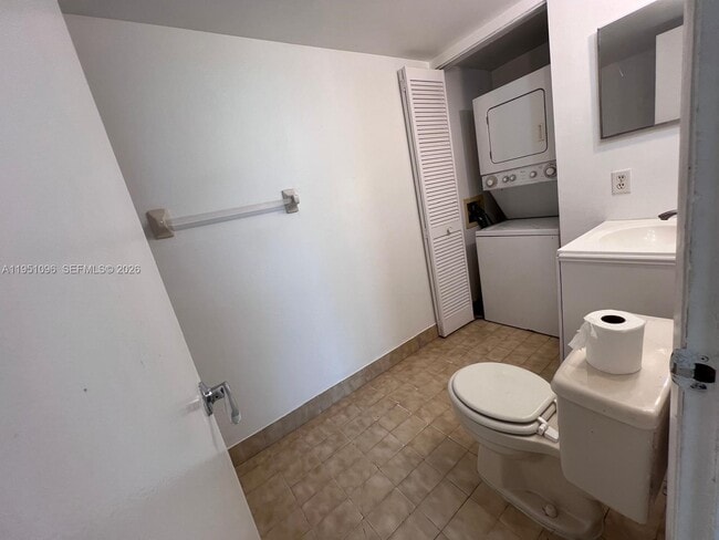 Building Photo - 11800 SW 18th St